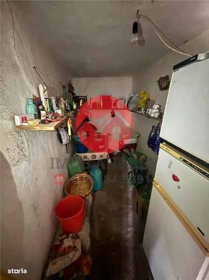 Casă cu 4 camere în Plopul
