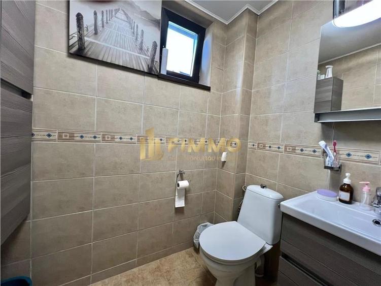 Casă individuală cu 5 camere cu Canalizare în Burdujeni
