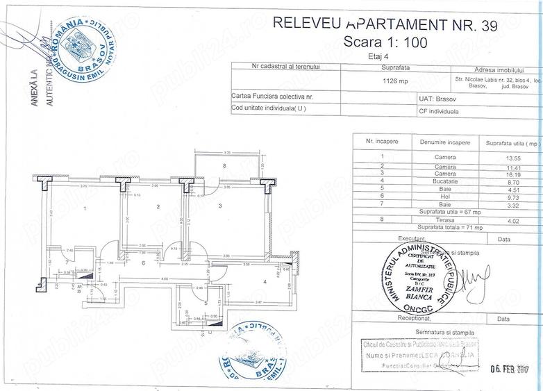 Apartament cu 3 camere decomandat în Tractorul