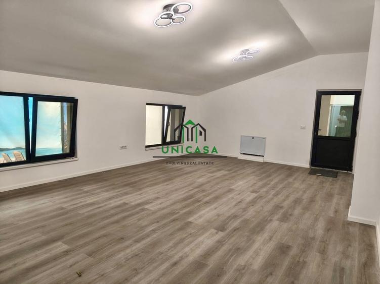 Casă individuală cu 4 camere cu Canalizare în Central