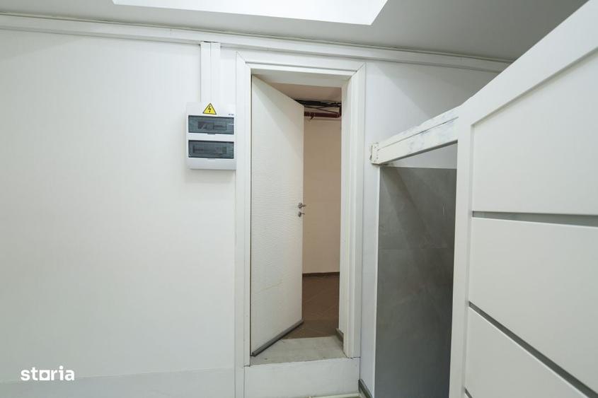 Spatiu comercial de vanzare - Amaradia - 5