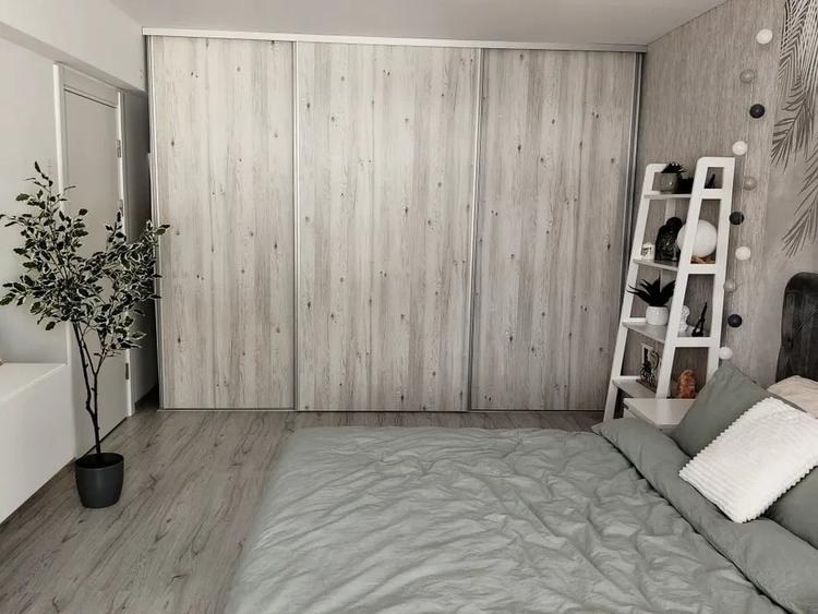 Apartament cu 2 camere semidecomandat, mobilat în Florești