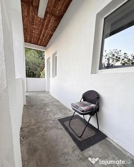 Casă cu 4 camere cu Teren 1439 Mp în Exterior Vest