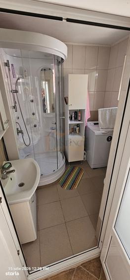 Casă cu 5 camere cu Teren 300 Mp în Schei