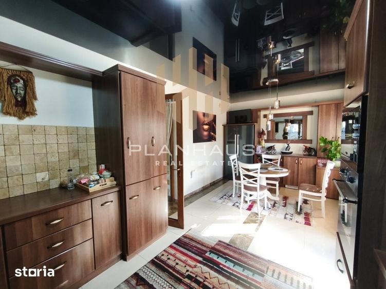 Casă cu 5 camere cu Teren 735 Mp în Central