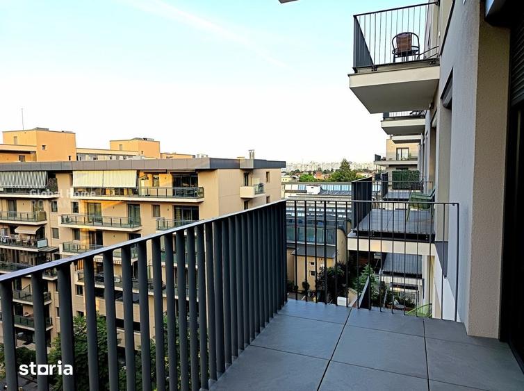 Apartament cu 2 camere semidecomandat în Grivița