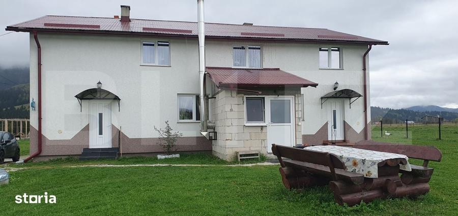 Casă cu 4 camere cu Teren 1750 Mp în Poiana Stampei