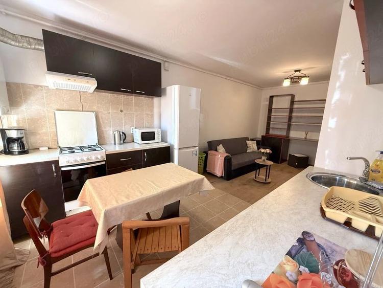 Apartament cu 2 camere semidecomandat în Vest