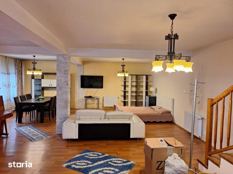 Casă cu 5 camere cu Teren 350 Mp în Șcheia