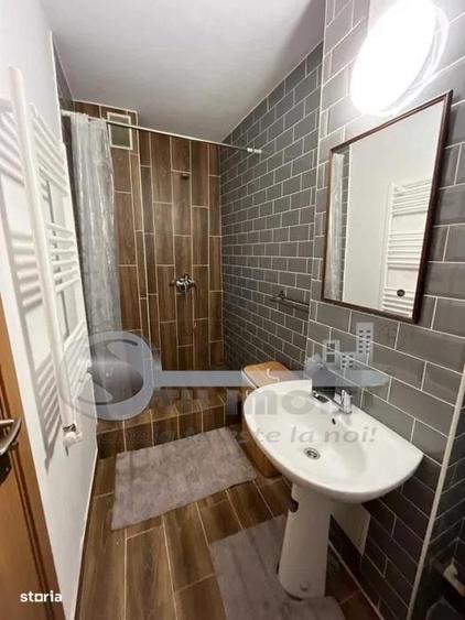 Apartament cu 2 camere decomandat în Bd. Independenței