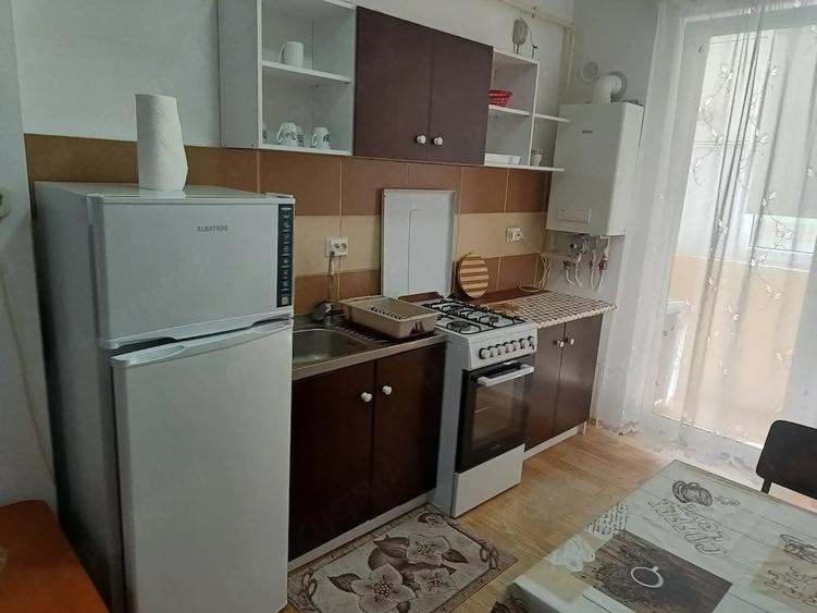 Apartament cu 2 camere decomandat în Suceagu