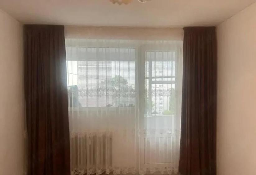 Apartament cu 3 camere în Pantelimon