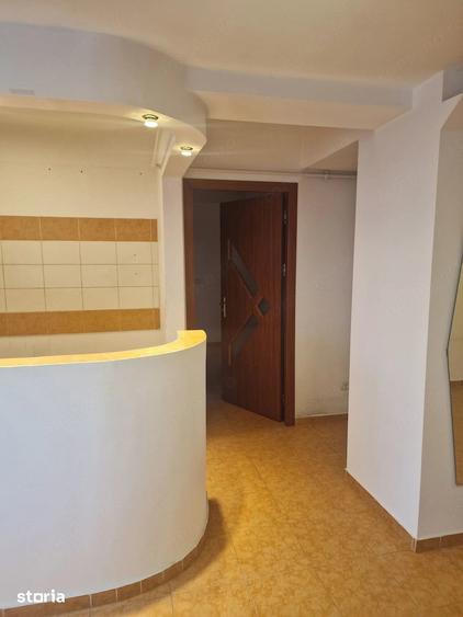 Spațiu comercial, de 70 mp, în Alexandriei