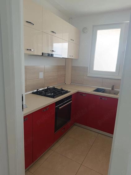 Apartament cu 2 camere semidecomandat în Lipovei