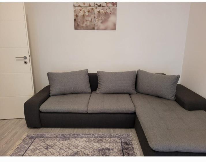 Apartament cu 2 camere semidecomandat în Lazaret