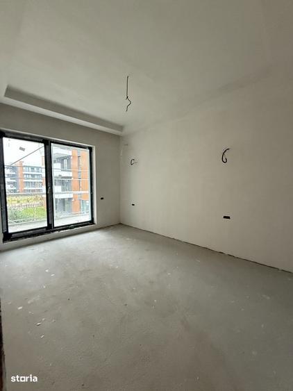 Casă cu 4 camere cu Teren 175 Mp în Industriilor