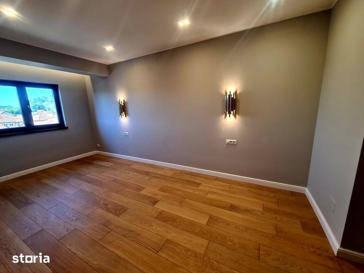 Apartament cu 3 camere în Sud