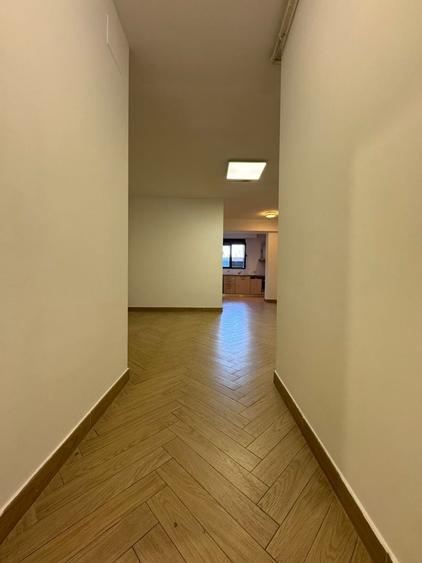 Apartament cu 2 camere semidecomandat, mobilat în Beller