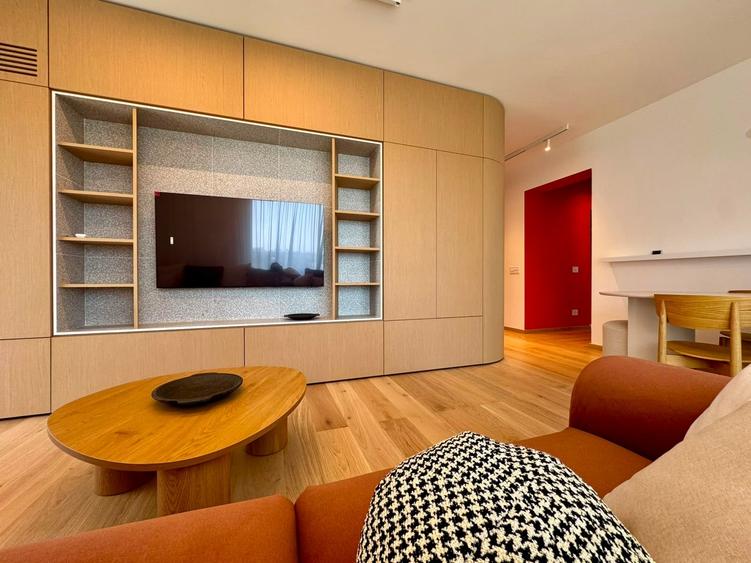 Apartament cu 3 camere decomandat în Pipera