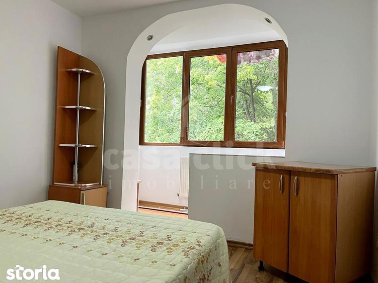 Apartament cu 2 camere semidecomandat în Micro 19