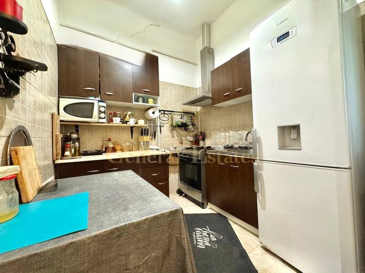 Casă individuală cu 4 camere cu Teren 270 Mp în Copou