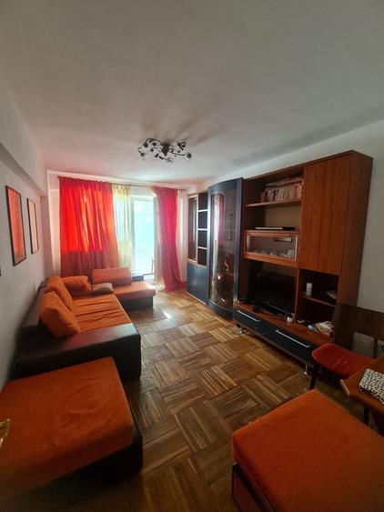 Apartament cu 2 camere decomandat în Mazepa 2