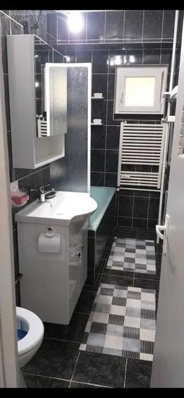 Apartament cu 3 camere decomandat, mobilat în Brâncoveanu