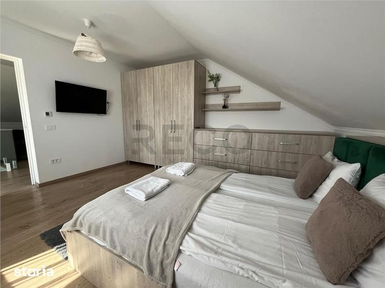 Casă cu 6 camere cu Teren 660 Mp în Nufărul