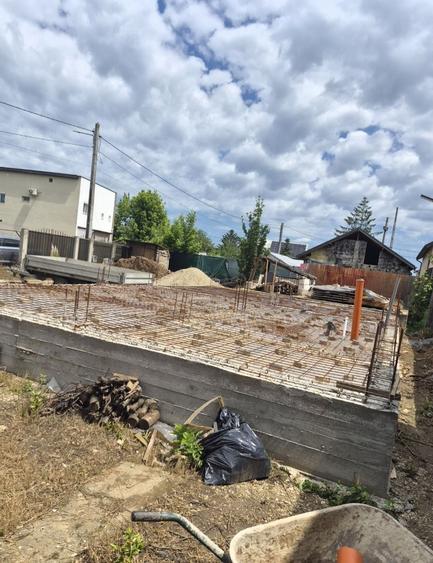 Teren de 426 mp, în Crevedia