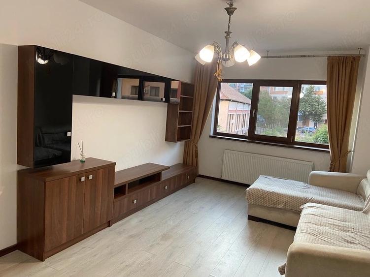 Apartament cu 2 camere decomandat în Ultracentral