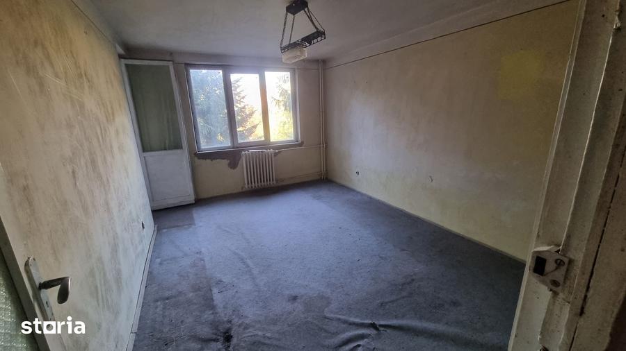 Apartament cu 2 camere decomandat în Rogerius