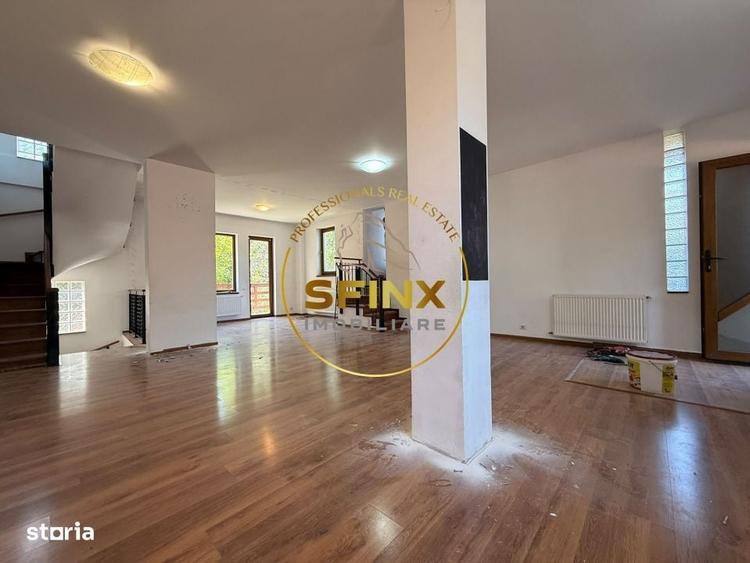 Casă cu 4 camere în Apărătorii Patriei