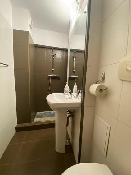 Apartament cu 3 camere decomandat în Ultracentral