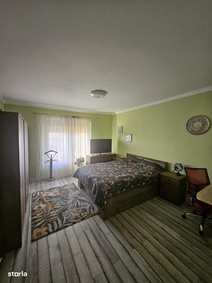 Casă cu 3 camere cu Piscina în Gării
