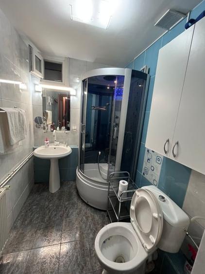 Apartament cu 4 camere decomandat, mobilat în Brazda lui Novac