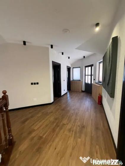 Casă cu 2 camere cu Teren 3400 Mp în Mănăstirea Humorului