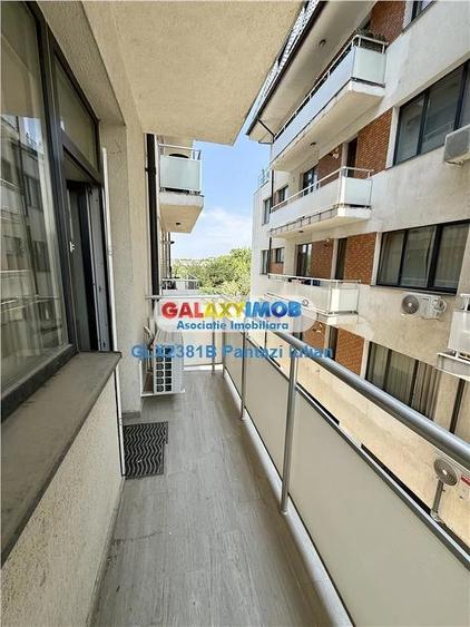Apartament cu 2 camere decomandat în Băneasa