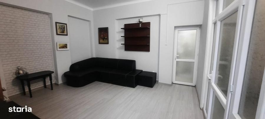 Apartament cu 2 camere semidecomandat în Central