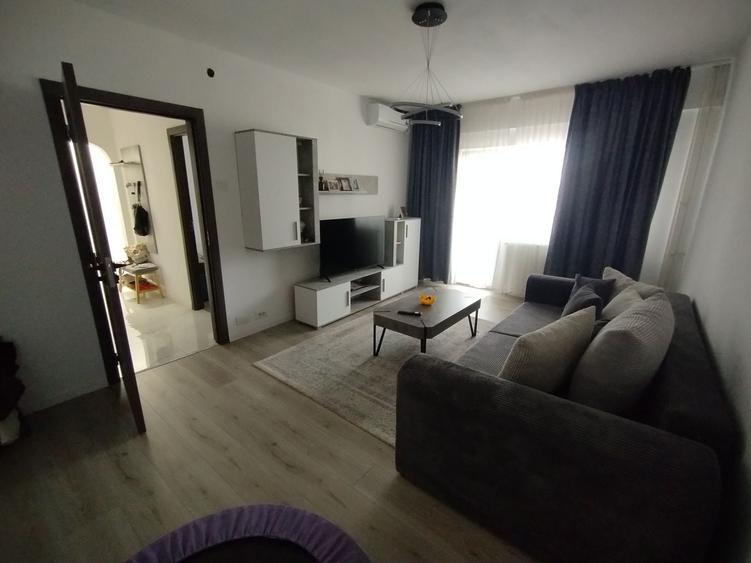 Apartament cu 2 camere decomandat în Alexandru cel Bun