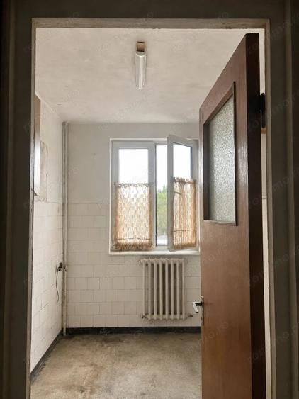 De vanzare ap. 3 camere | etaj 3 | bloc reabilitat | Drumul Taberei - 2
