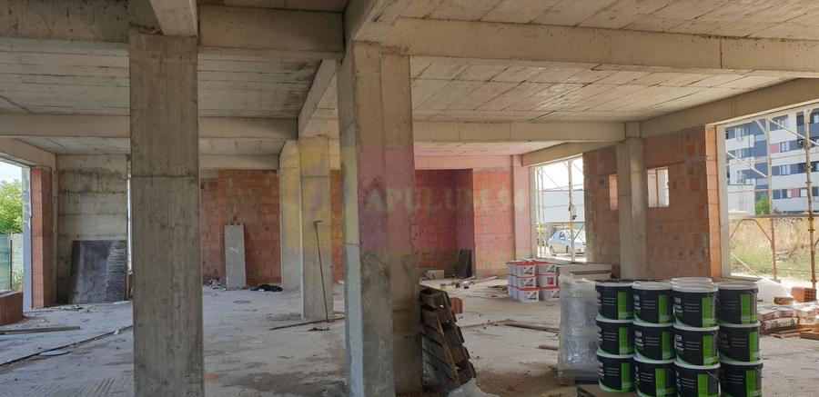 Spațiu comercial, de 330 mp, în Chiajna