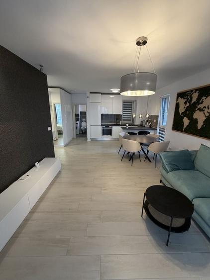 Apartament cu 2 camere nedecomandat în Central
