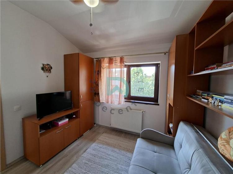 Apartament cu 2 camere decomandat în Sânpetru