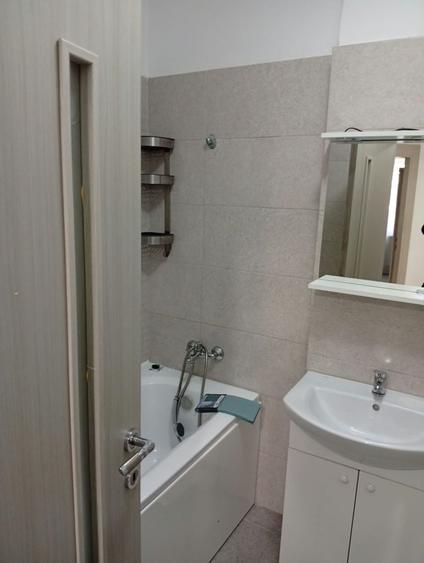 Apartament cu 2 camere decomandat în Chiajna