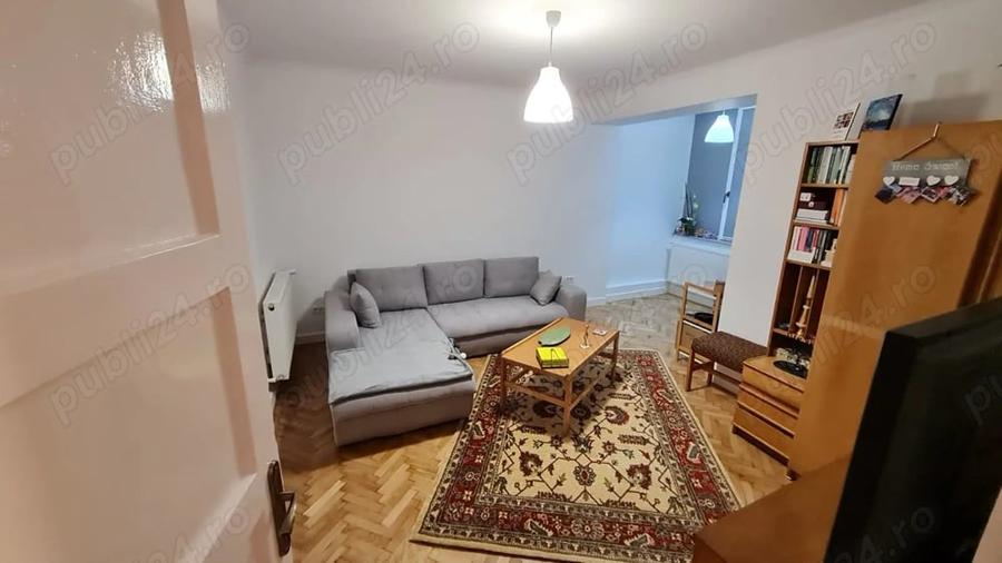 Apartament cu 2 camere decomandat în Centrul Istoric
