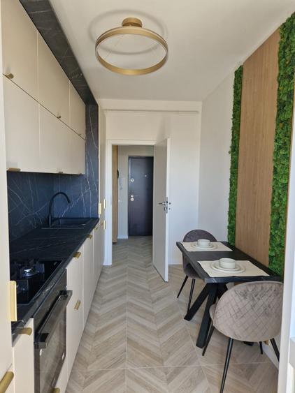 Apartament cu 2 camere decomandat în Runcu