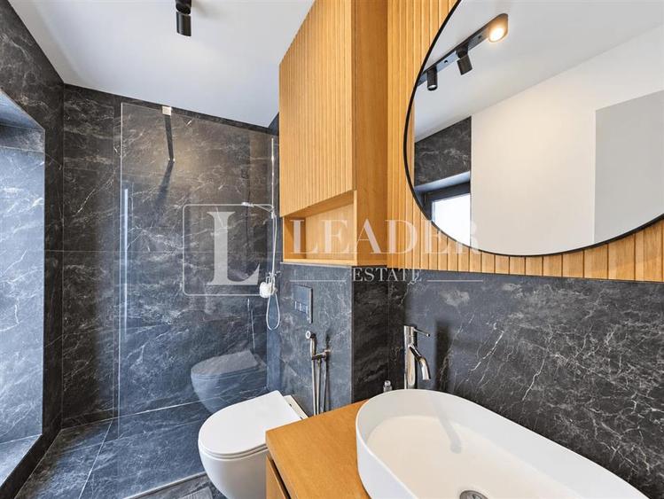 Duplex cu 5 camere cu Garaj în Pipera