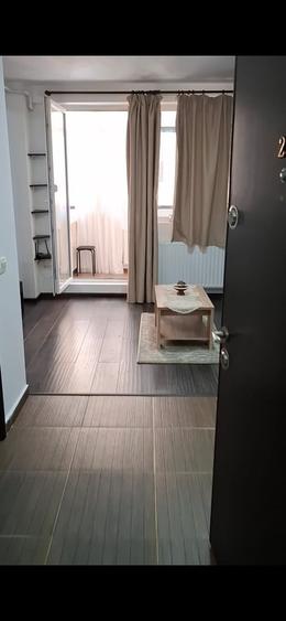 Garsonieră decomandată în Dudu