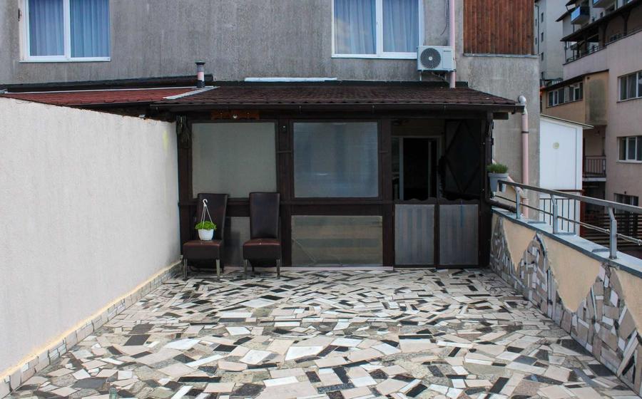 Apartament cu 2 camere decomandat în Florești