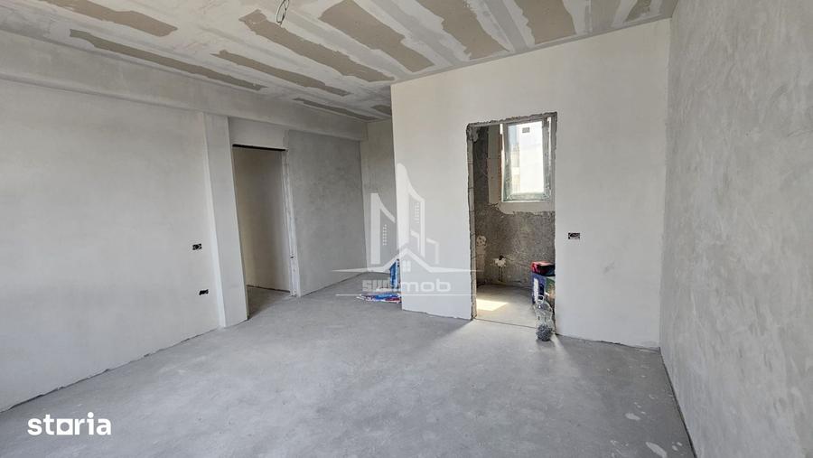 Casă cu 5 camere cu Teren 300 Mp în Central